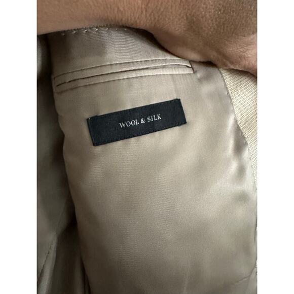 Ermenegildo Zegna Men's Beige Wool and silk Double Breasted Blazer Coat Size 54 - Picture 9 of 11